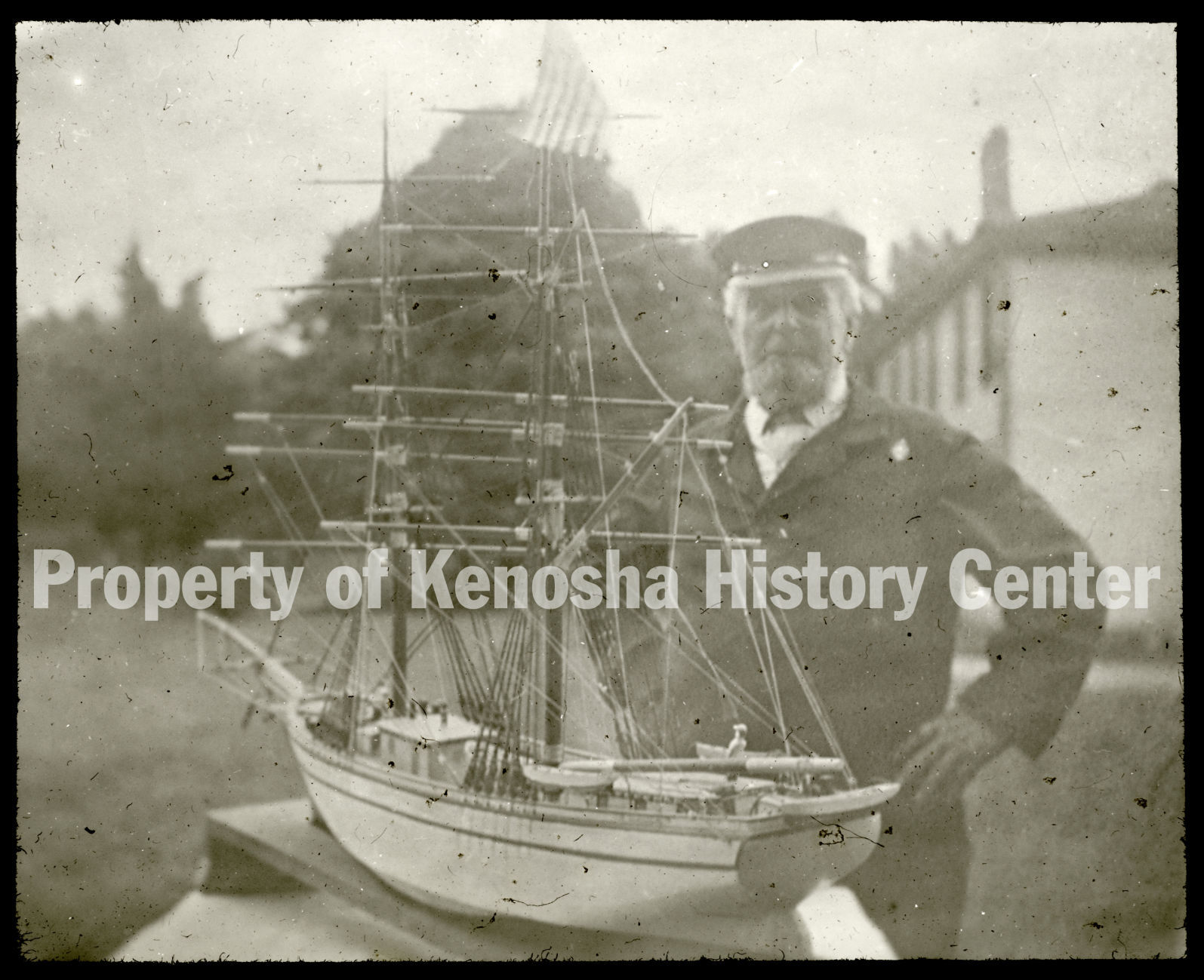 HISTORIC PHOTO